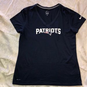Nike - Patriots dry fit shirt